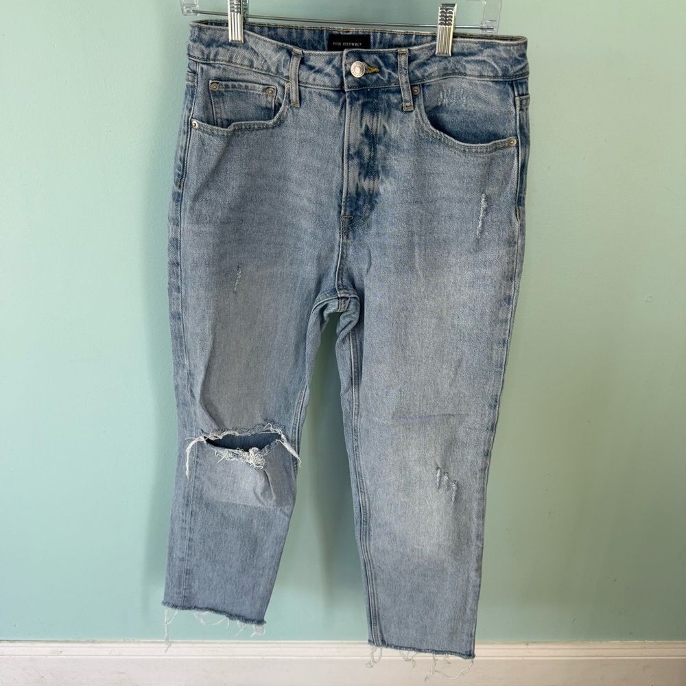 Free Assembly Super High Rise Straight Distressed Light Blue Jeans Size 8